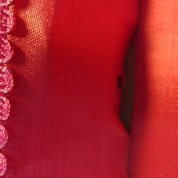 Vintage Personal Sewing Box - Picture 5 of 9